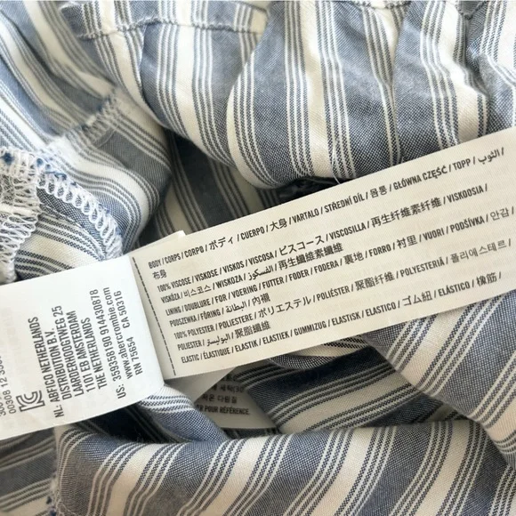 ⭐️ NEW Hollister Small Blue and White Striped Belted Mini Dress - Picture 4 of 5